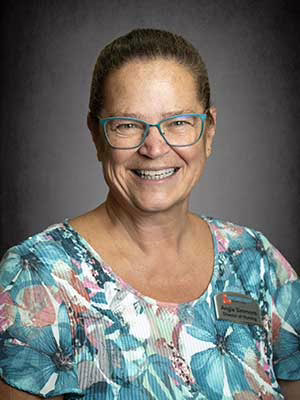 Angela Simmons Director of Resident Services